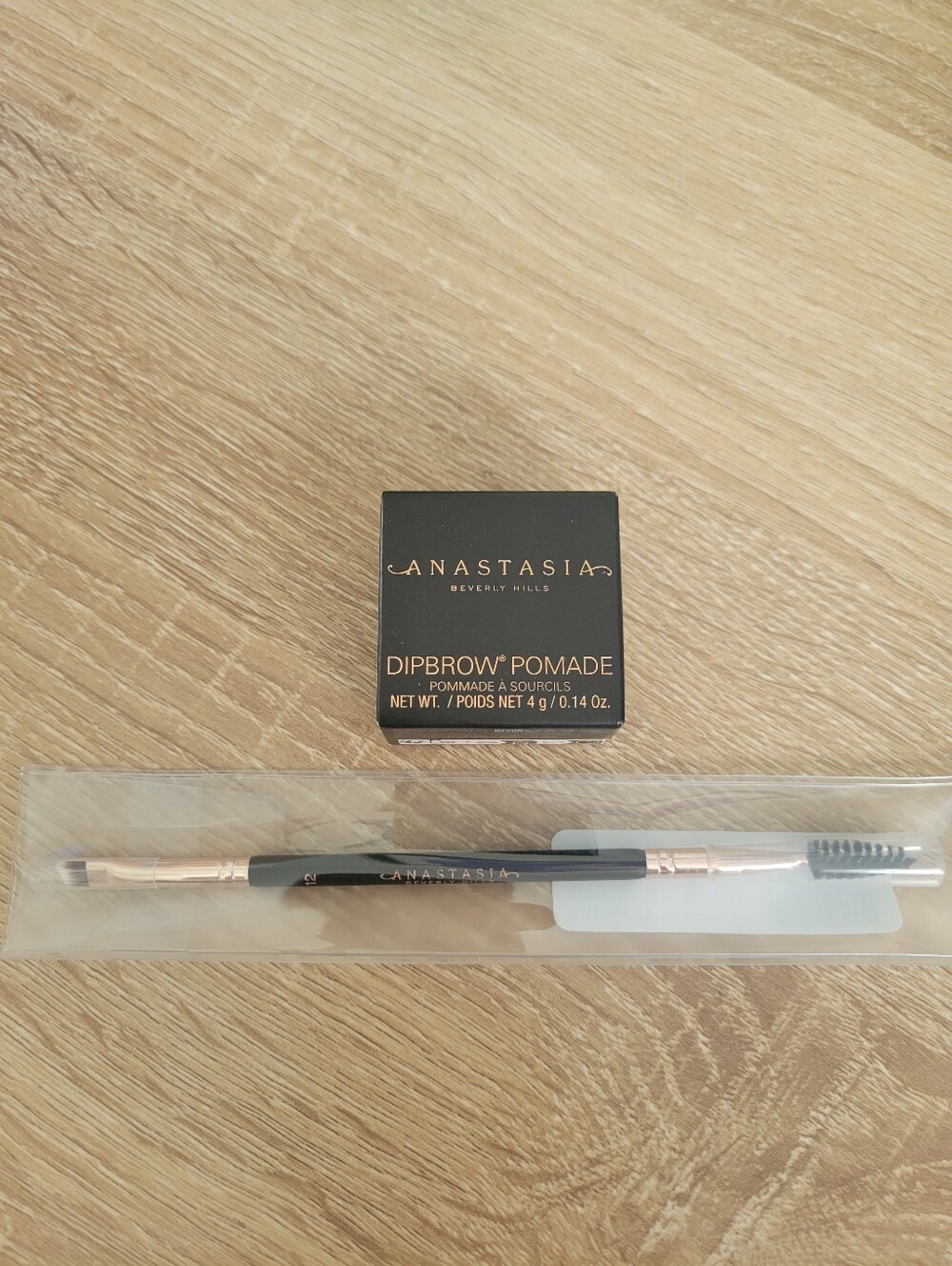Anastasia Beverly Hills Dipbrow Pomade & Brush